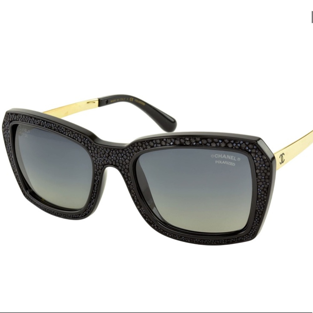 Chanel - Black & Gold